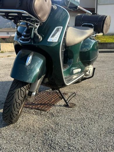 Piaggio GTS 300 HPE - foto 4