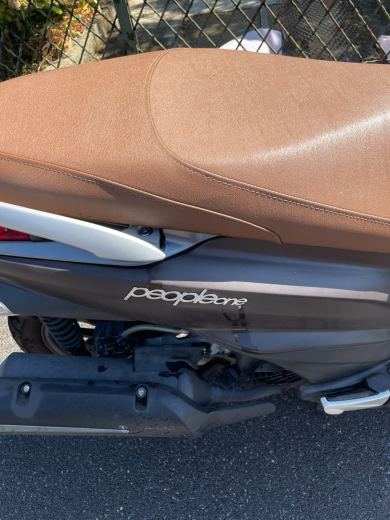 Vendo scooter come nuovo, usato un solo anno. - foto 5