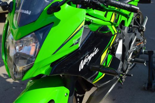 Kawasaki Ninja 125 Sport - foto 2