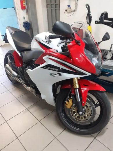 Honda CBR 600 F