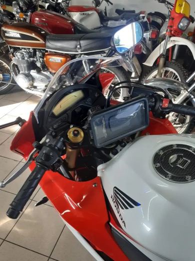 Honda CBR 600 F - foto 3
