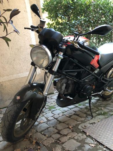 Ducati Monster 620 Anno 2000 - foto 2