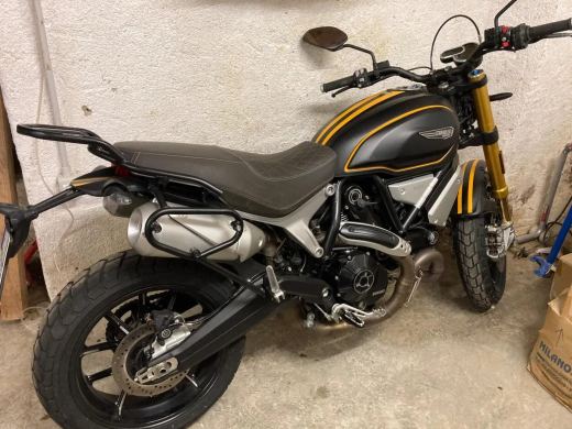Ducati Scrambler 1100 Sport (2018 - 20) usata a Ragoli