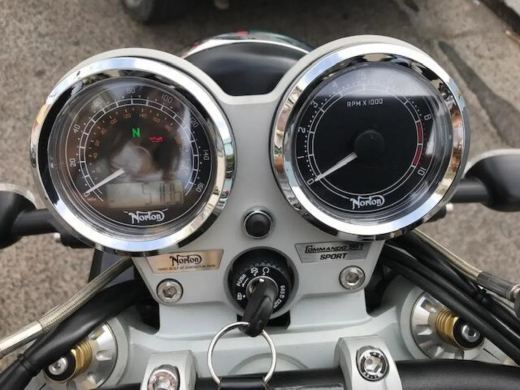 Norton Commando 961 Sport - foto 3