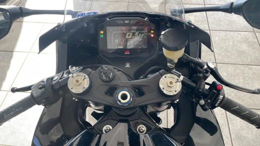 Suzuki GSX-R1000R - foto 3