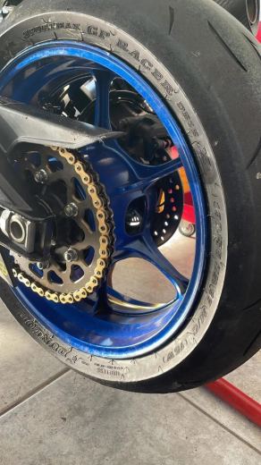 Suzuki GSX-R1000R - foto 2