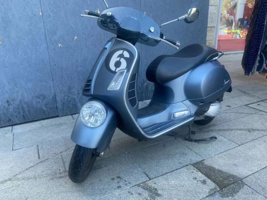 Vespa Sei Giorni 300 Hpe - foto 2