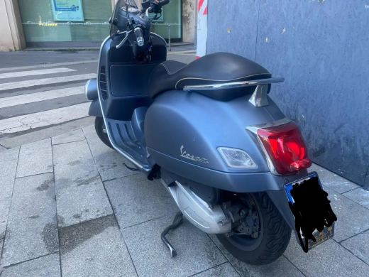 Vespa Sei Giorni 300 Hpe - foto 4