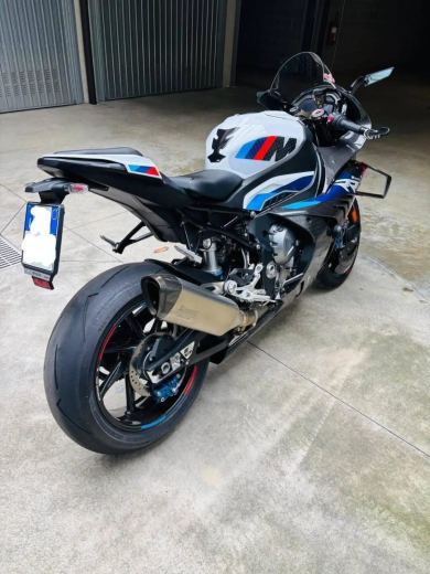 Bmw M 1000 RR - foto 3