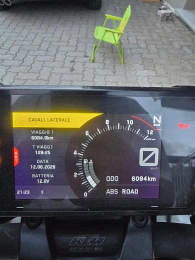 KTM 390 Duke - foto 2