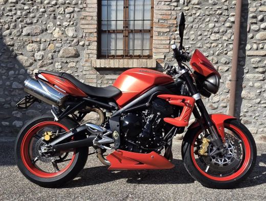 Triumph Street Triple 675 R - 02/2011 - foto 2