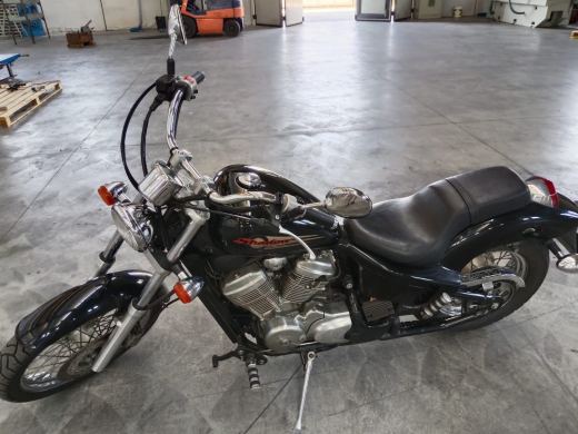 Honda VT 600 C Shadow pochi chilometri- prezzo trattabile - foto 2