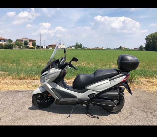 Kymco Downtown 300i - foto 4