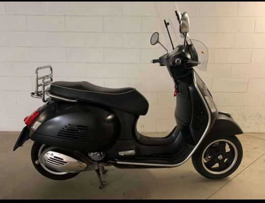 Vespa GTS 300 Super Sport