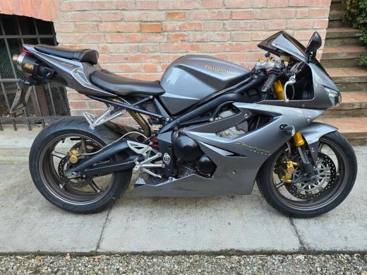 Triumph Daytona 675 - foto 4