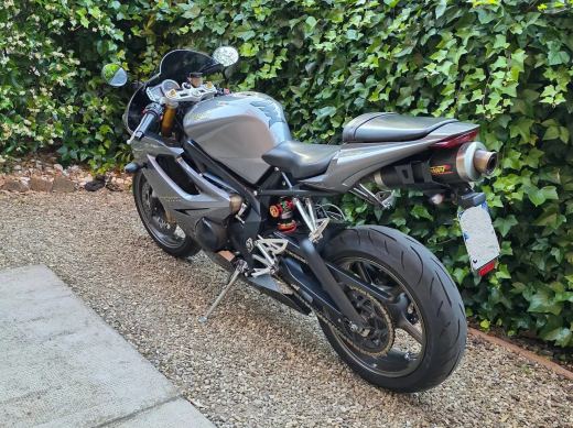 Triumph Daytona 675