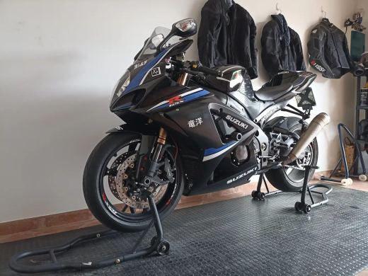 Suzuki GSX-R 1000 - foto 5