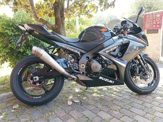 Suzuki GSX-R 1000 - foto 4