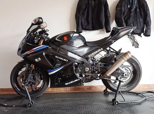 Suzuki GSX-R 1000 - foto 3