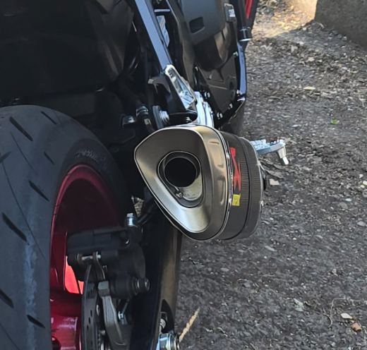 Scarico Akrapovic Suzuki Gsx 8 - foto 4