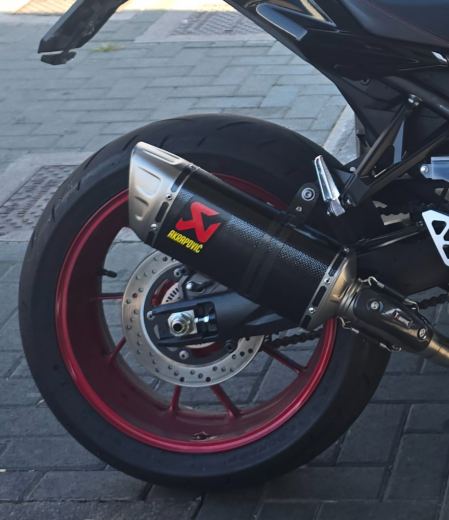 Scarico Akrapovic Suzuki Gsx 8 - foto 3