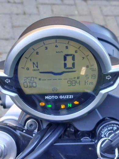 Moto Guzzi V7 Sport Sport - foto 4