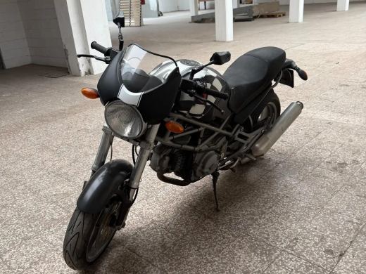 Ducati Monster 600