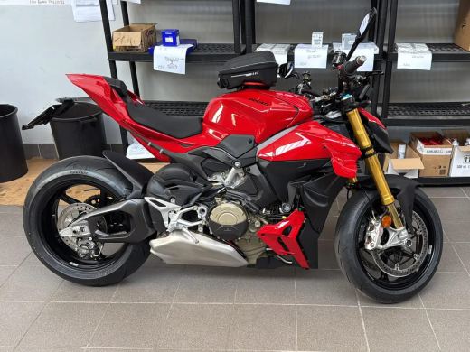 Ducati Streetfighter V4s 2025