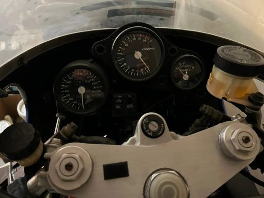 Honda VFR 750 RC 30 - foto 2