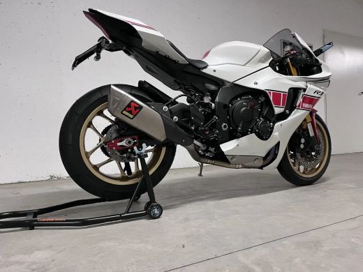 Yamaha YZF-R1 60th anniversary - foto 3