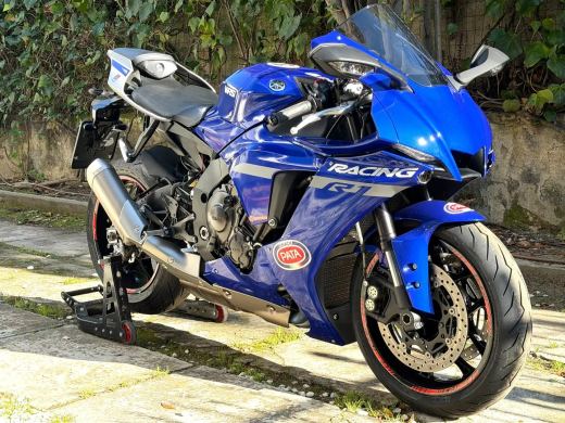 Yamaha YZF-R1 - foto 4
