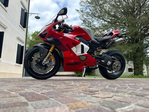 Ducati Panigale V4 R - foto 5