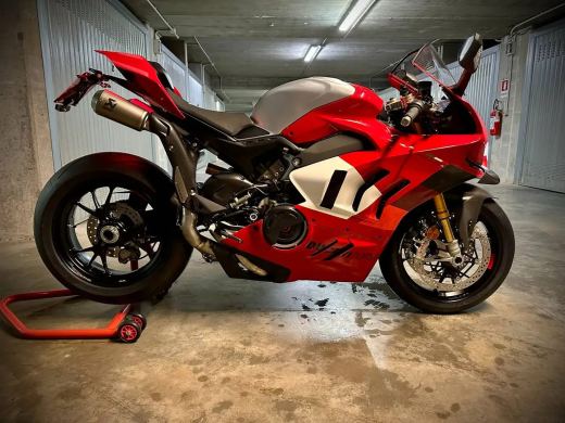 Ducati Panigale V4 R - foto 2