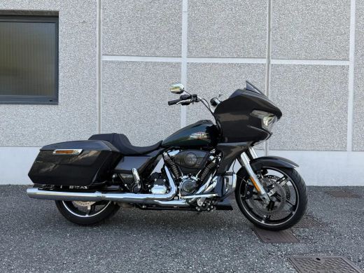 Harley-Davidson Road Glide - foto 3