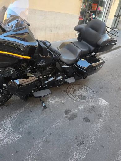 Harley-Davidson Street Glide - foto 4