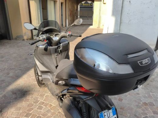 Piaggio MP3 300 HPE - foto 4